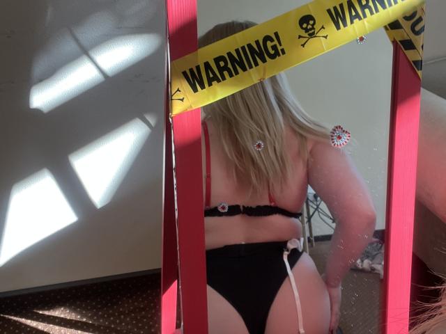 DiLaria - Live sex cam - 27842351