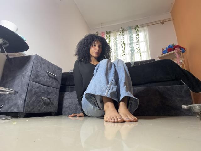 CinthiaWalker - Live sex cam - 27844217