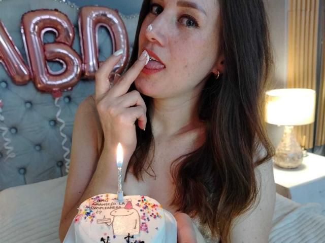 KatyaXRogers - Live sex cam - 27844490