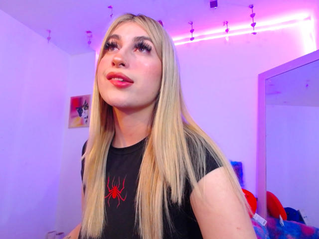 SammyViolet - Porno na żywo i seks kamera - 27849272
