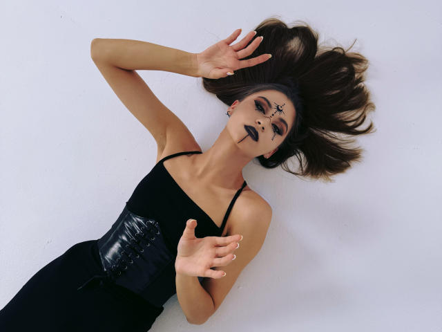 EllaCurtise - сексуальная веб-камера в реальном времени - 27854516