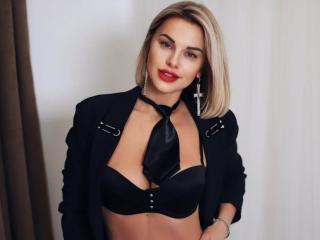 BelleLisaG - Sexe cam en vivo - 27854825