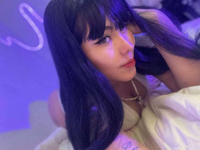 JadeWilX - Live Sex Cam - 27854978