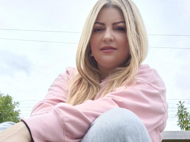 NatalyHami - Live Sex Cam - 27861704