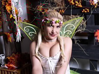 GiuliaAddams - Live porn &amp; sex cam - 27867725