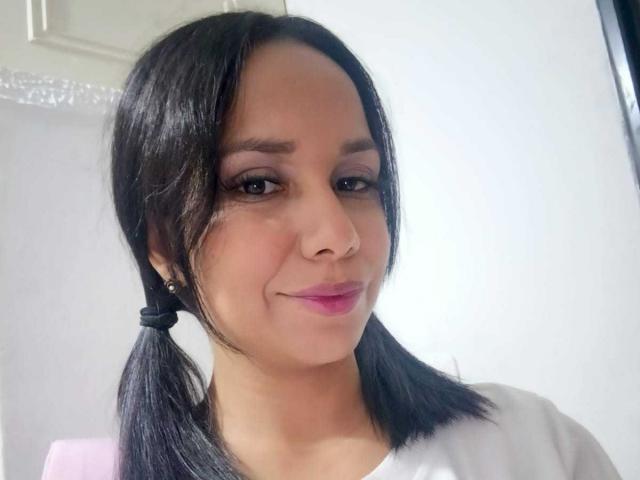 EvelinFoster - Live porn &amp; sex cam - 27870863