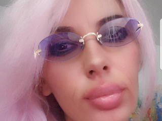 MissLaraHoney - Live sex cam - 27872381