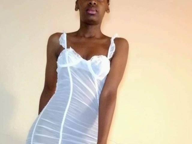 Selina-hot - Live sex cam - 27873686