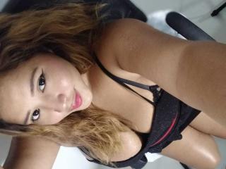 IamAhYours - Live sex cam - 27876449