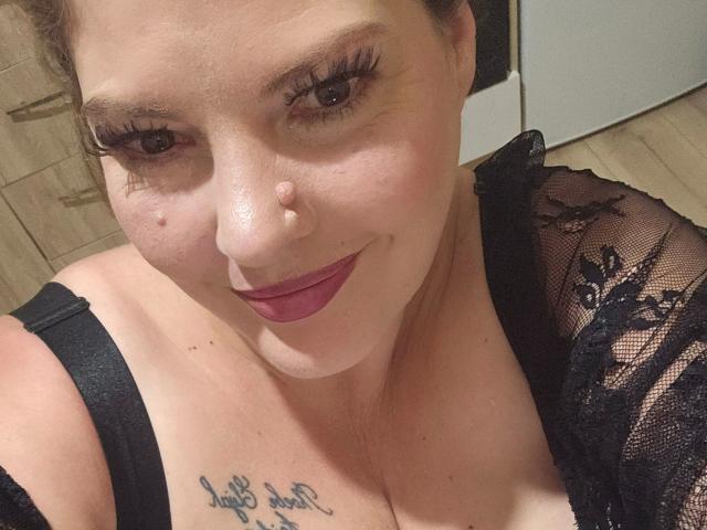 Joyfull-hot - Sexe cam en vivo - 27876713