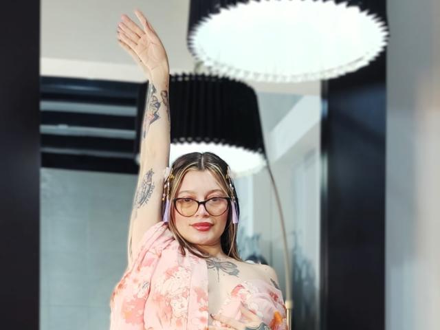 KoraSweet - Live porn &amp; sex cam - 27879581