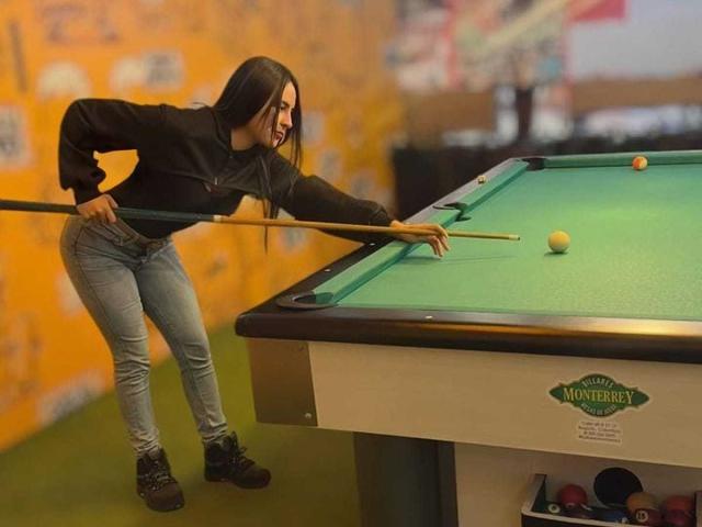 HayleeWaner - Live porn &amp; sex cam - 27884465