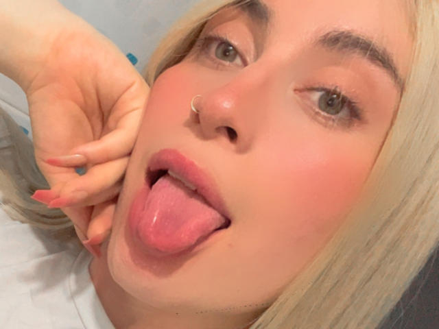 SammyViolet - Live sex cam - 27887141