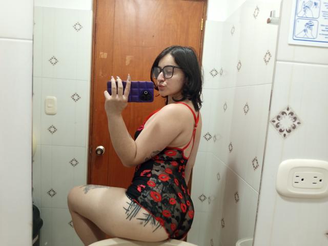 MissTat - Live porn &amp; sex cam - 27887285