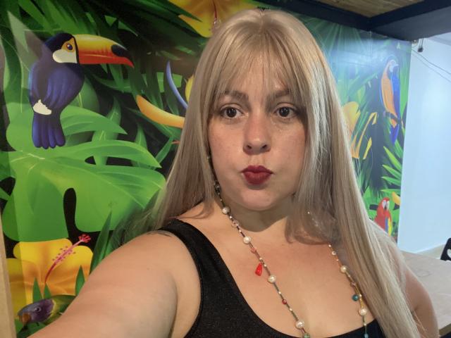 SamanthaGold - Sexe cam en vivo - 27888287