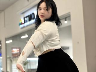 Sexy nude photo of SweetLilu