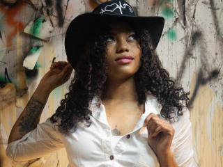 KellyAmbaris - Sexe cam en vivo - 27900110