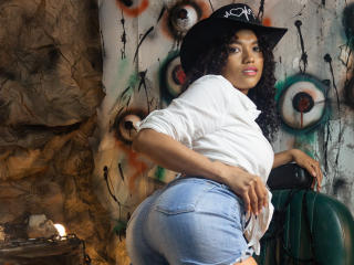 KellyAmbaris - Sexe cam en vivo - 27900116