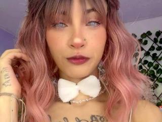 LaurenEvie69 - Live sex cam - 27901379