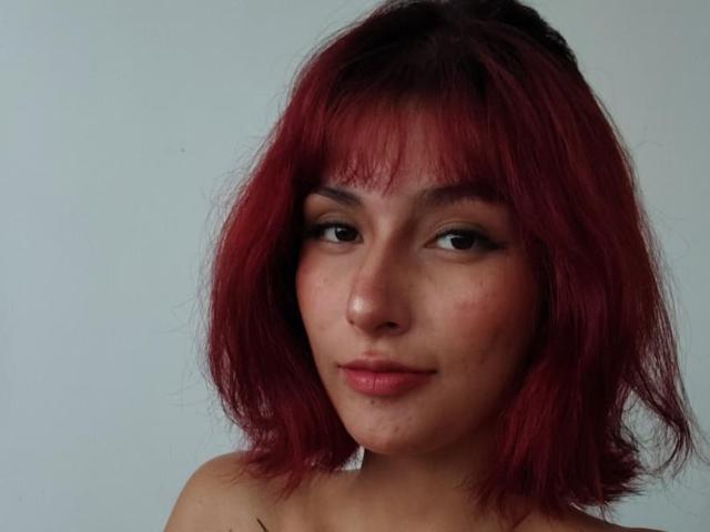 IsabellaHallad - Sexe cam en vivo - 27902150