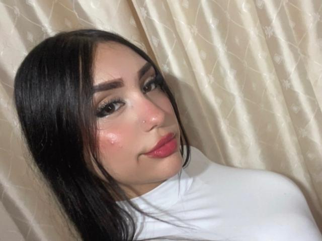 EmmaRubis - Sexe cam en vivo - 27903482