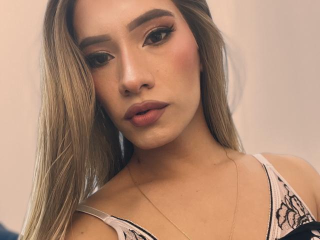 CamiiNiieves - Live porn &amp; sex cam - 27908180