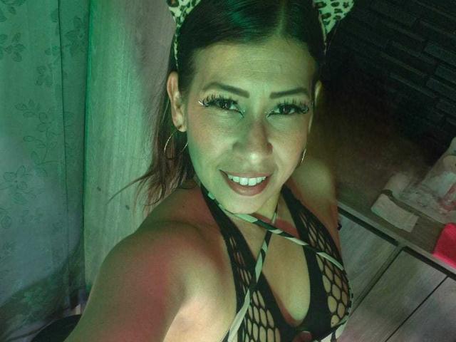 LaurenHills - Live porn &amp; sex cam - 27912191