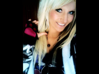 Kitty-Deluxe-hot - Live sexe cam - 27913202