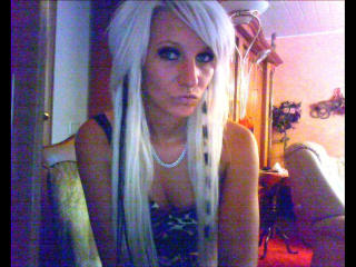 Kitty-Deluxe-hot - Live sexe cam - 27913211