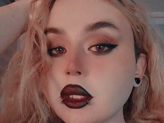 MadameRaven - Live porn &amp; sex cam - 27918995