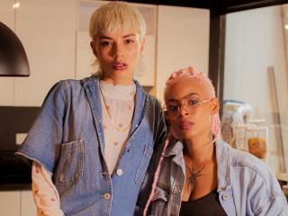 Sexy nude photo of GravesYStarveil