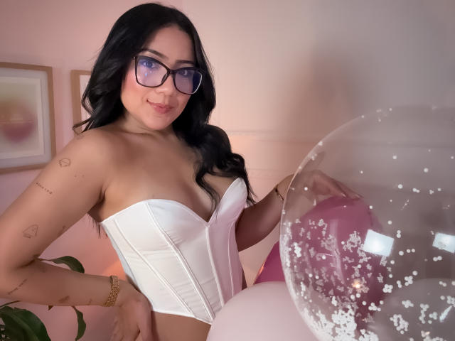 Mirandaa - Live porn &amp; sex cam - 27922247