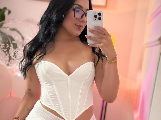 Mirandaa - Live sexe cam - 27922250