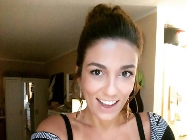 OliviaLux - Live Sex Cam - 27926081