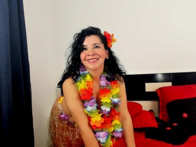 EtoileLatin - Live porn &amp; sex cam - 27932750