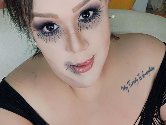 GiannaMorrys - Live Sex Cam - 27934556