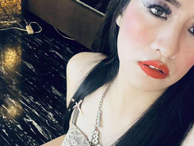 JuicyHugeCockTS - Sexe cam en vivo - 27937190