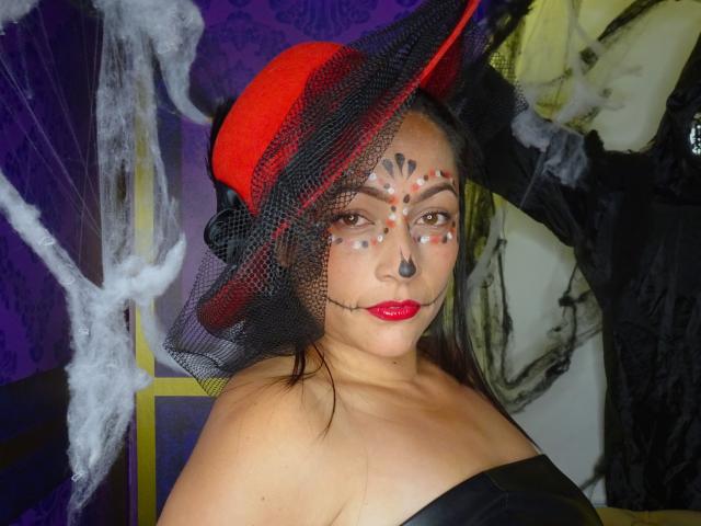 ScarlettBarness - Live sex cam - 27939332