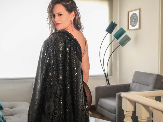 JeniElfie - Sexe cam en vivo - 27942146