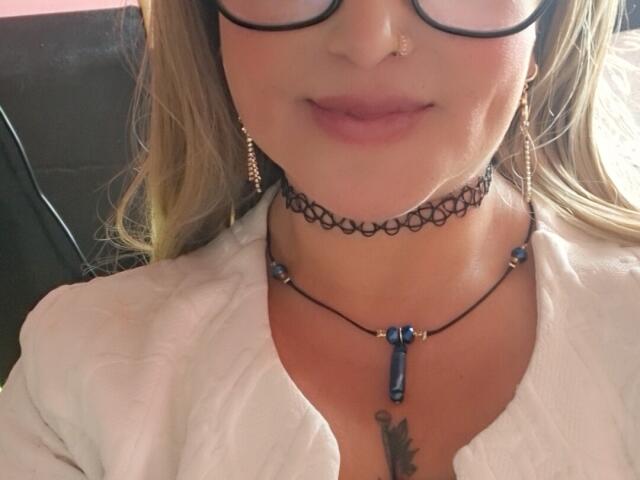 AlessadraJones - Live porn &amp; sex cam - 27943529