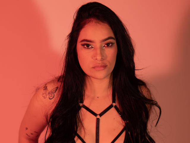 BarbaraSaint - Sexe cam en vivo - 27943652