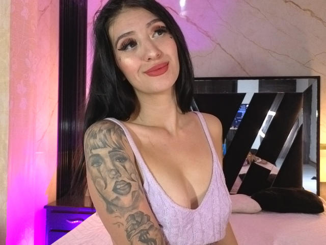 TifanyDiaz - Live porn &amp; sex cam - 27948974