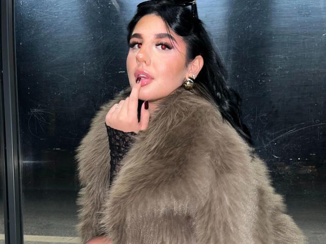 carolineyourfav-hot - Live sex cam - 27949076