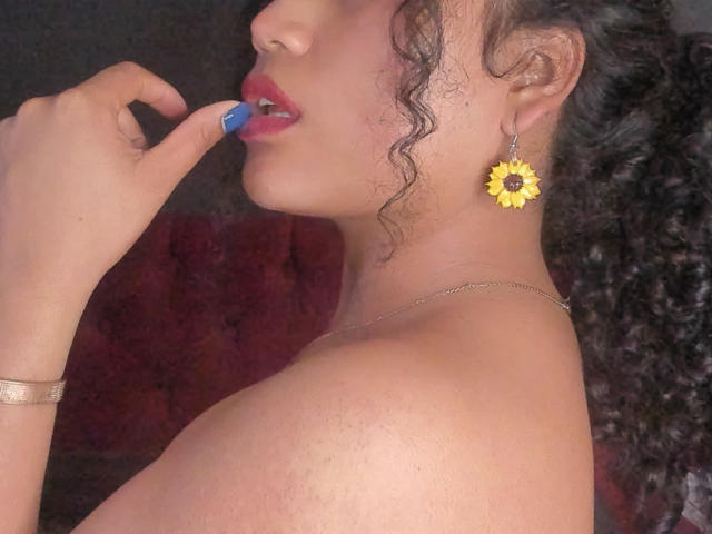 SophieSonyas - Sexe cam en vivo - 27949868