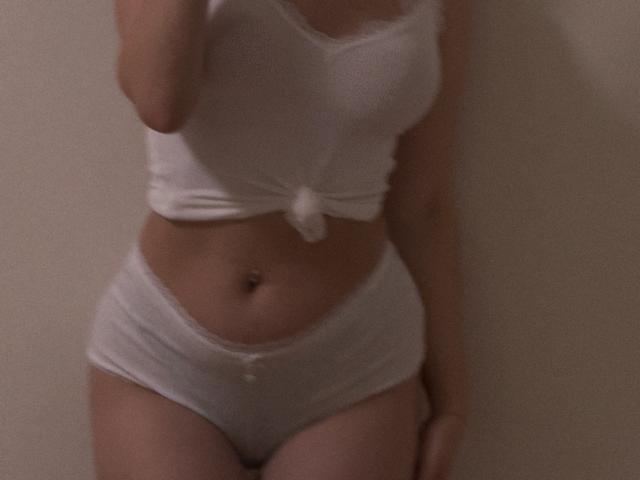 SugarrX - Live Sex Cam - 27956078