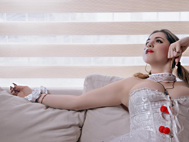 PaulettWatsoon - Sexe cam en vivo - 27956489