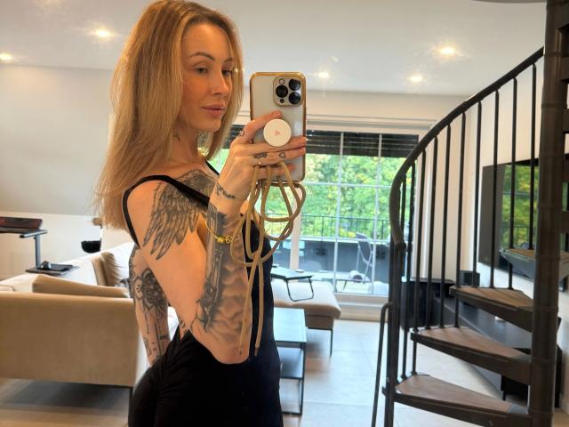 Meltattx-hot - Live sex cam - 27961379