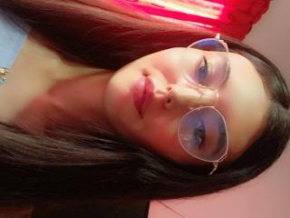 AuraMoon - Live sex cam - 27978011