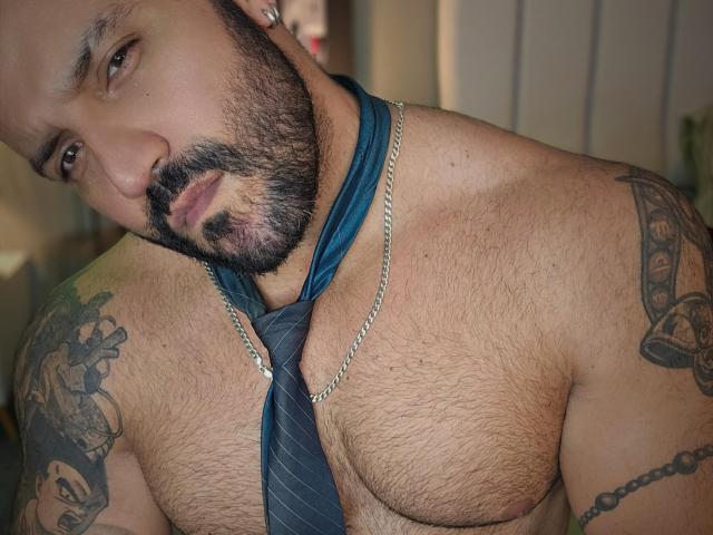 BardoCkroy69 - Live sex cam - 27978335