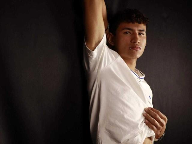 NicolasTorres - Live sex cam - 27979016